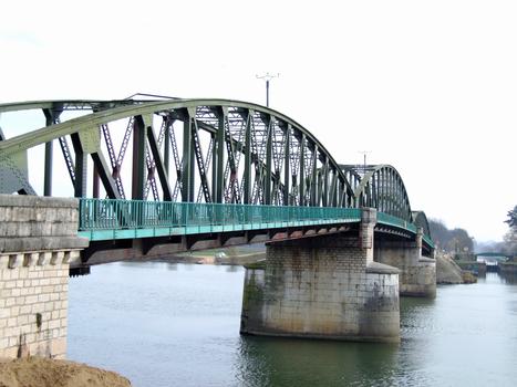 Pont de Fleurville sur la Saône - Ensemble et l'entrée du canal de la Reyssouze vers Pont-de-Vaux