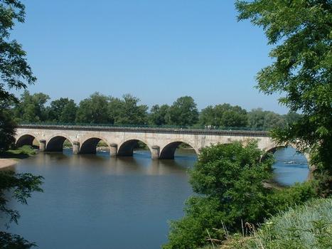 Canal latéral à la Loire - Pont-canal de Digoin
