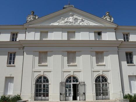 Le Creusot - Château de la Verrerie - Côté parc - Pavillon central