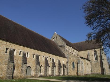 Abbaye de la Piété-Dieu de l'Épau - L'église abbatiale et le reste des bâtiments monastiques
