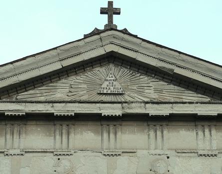 Saumur - Temple protestant - Fronton