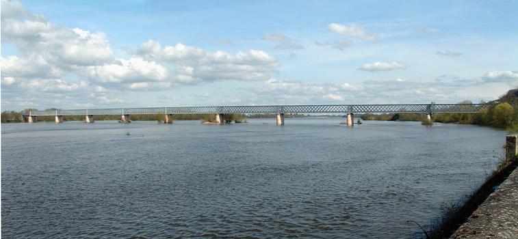Eisenbahnbrücke Saumur
