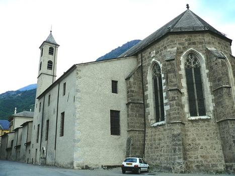 Saint-Jean-de-Maurienne - Cathédrale Saint-Jean-Baptiste - Vue d'ensemble depuis le chevet