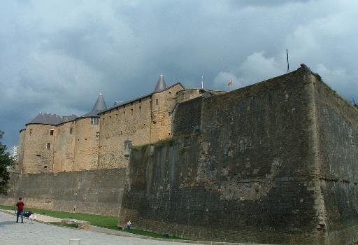 Sedan - Château-fort et bastion des Dames