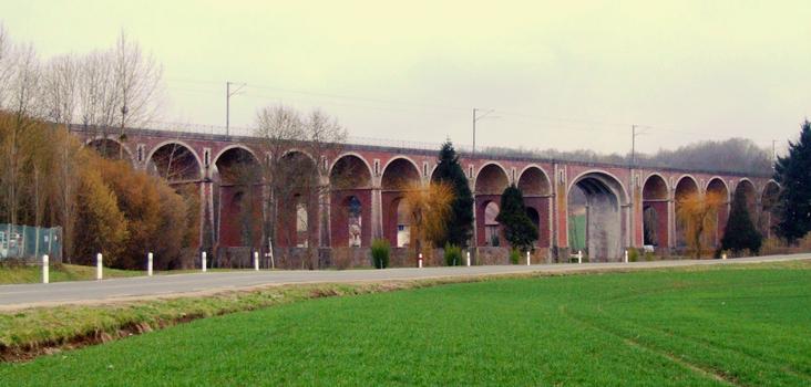 Pommeuse - Viaduc ferroviaire - Ensemble