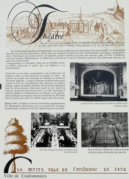 Coulommiers - Théâtre municipal - Panneau d'information