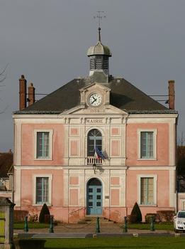 Rathaus (Villeneuve-le-Comte)