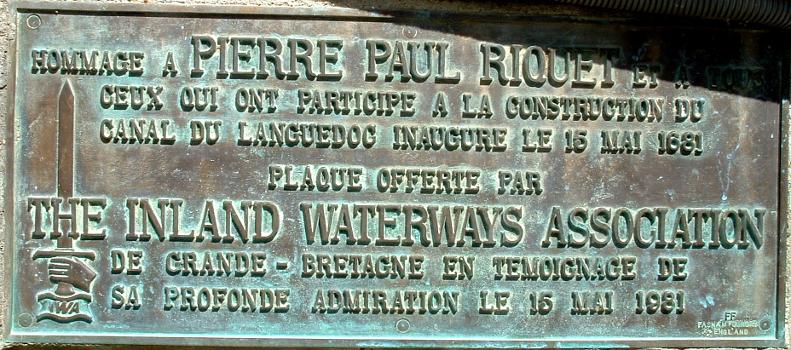 Canal du MidiSeuil de NaurouzePlaque commémorative de Inland waterways Association - 1981: Canal du Midi Seuil de Naurouze Plaque commémorative de Inland waterways Association - 1981