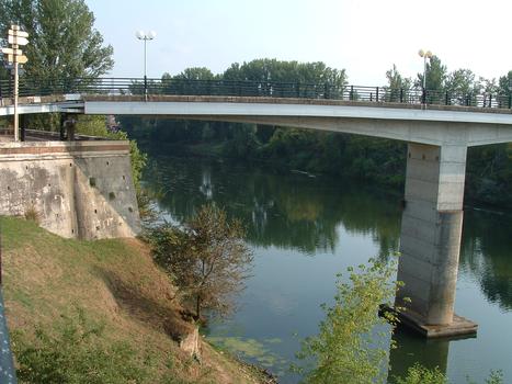 Brücke im Zuge der CD 29 in Villemur-sur-Tarn