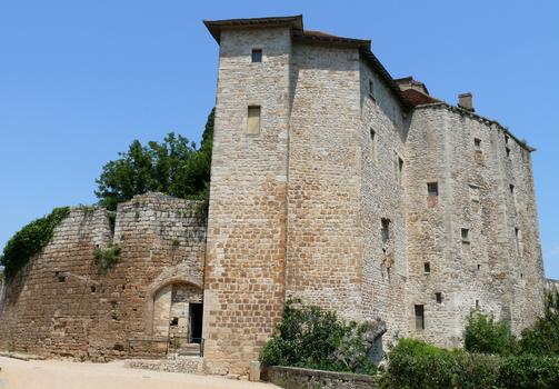 Châteaux de Bruniquel - L'entrée du château Neuf