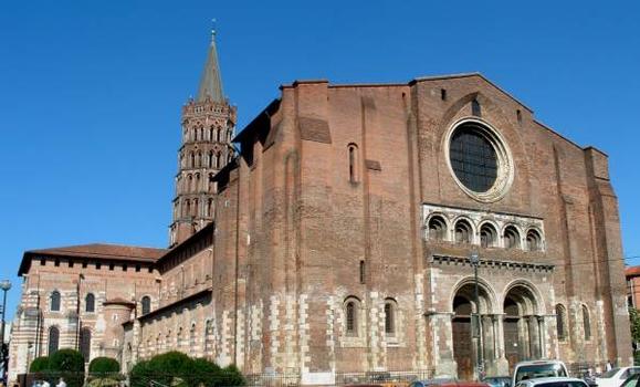 Basilique Saint-Sernin, Toulouse.Ensemble côté nord de la nef