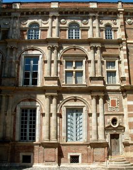 Toulouse - Hôtel d'Assézat - Façade Renaissance sur cour