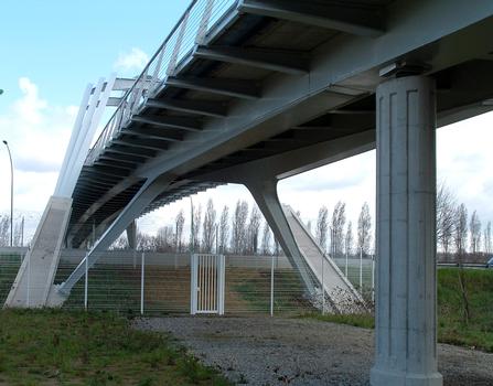 Toulouse Metro Line A: 
Viaduct over the estern ring road 
Arch springing with approach pier and deck