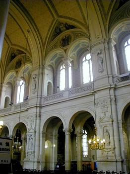 Eglise de la Trinité à Paris.Nef élévation
