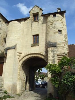 Cergy-Pontoise - Cergy village - Manoir des abbés de Saint-Denis - Pavillon d'entrée