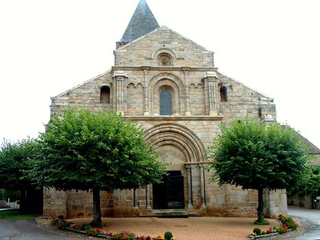 Varenne-l'Arconce - Eglise Saint-Pierre - Façade occidentale