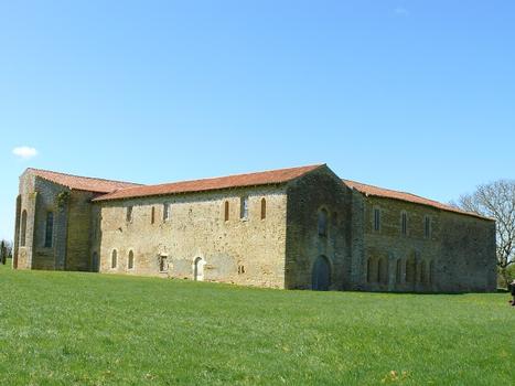 Saint-Prouant - Prieuré de Chassay-Grammont (ancienne celle grand-montaine) - Eglise et bâtiments monastiques