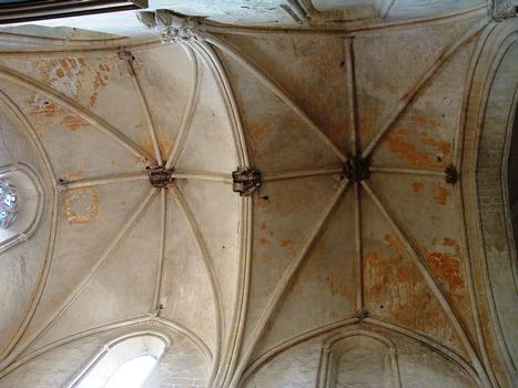 Vendôme - Abbatiale de La Trinité - Transept Nord - Voûtes romanes dans le style Plantagenêt