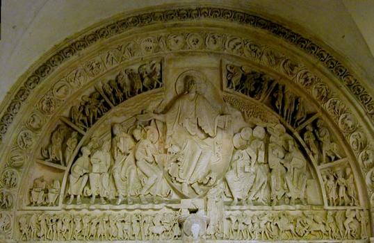 Basilique de la Madeleine à VézelayTympan du portail central