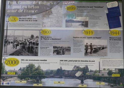 Châtellerault - Pont Camille de Hogues - Panneau d'information sur l'histoire du pont