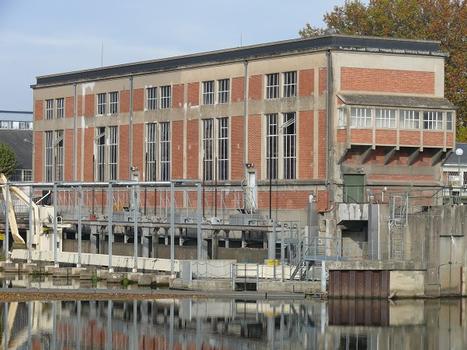 Barrage et usine hydroélectrique de Châtellerault - Usine vue de l'amont