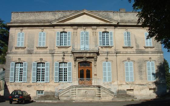 Viviers - Evêché (ancien hôtel de Roqueplane, ancien Hôtel de ville) - Façade sur cour