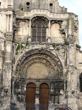 Tonnerre - Eglise Notre-Dame - Façade occidentale - Le grand portail (1536)