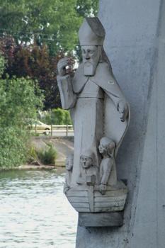 Conflans-Sainte-Honorine - Passerelle Saint-Nicolas - Statue de saint Nicolas