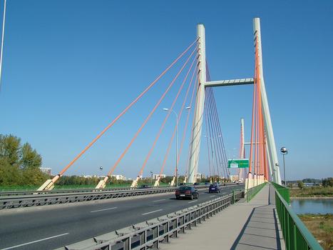 Pont Siekierkowski (Varsovie, 2002)