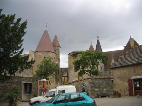 Châteauneuf Castle (Bourgogne)