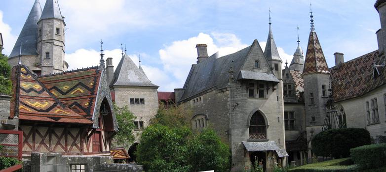 Château de la Rochepot (Bourgogne)