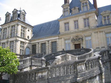 Château de FontainebleauFaçade avant