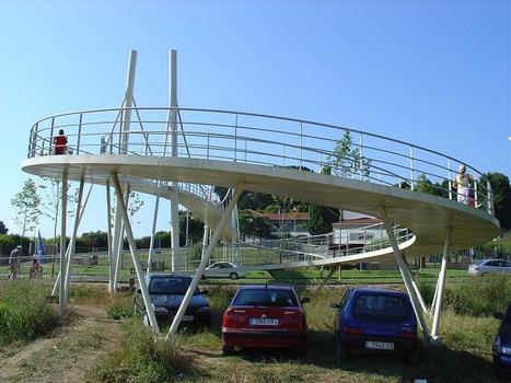 Footbridge 'Xuntanza' in Oleiros, La Coruña, Spain