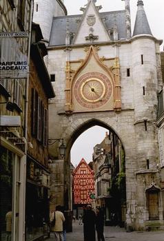La tour de l'Horloge à Auxerre