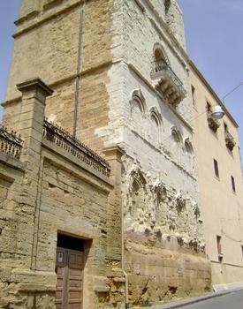La tour du clocher de la cathédrale (duomo) d'Agrigente (Sicile)