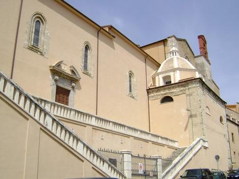 Le côté sud de la cathédrale d'Agrigente (Sicile)