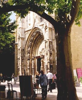 Le portail gothique de la cathédrale d'Aix-en-Provence