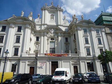 La façade de l'église am Hof, dans le centre de Vienne
