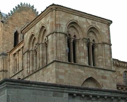 L'église San Vincente (gothique) d'Avila (Castille-et-Léon)