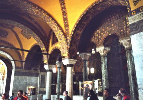 La galerie supérieure de la basilique Sainte-Sophie