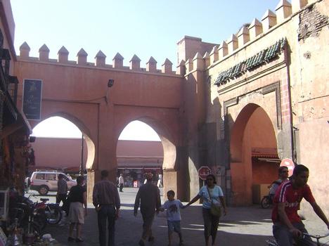Les remparts de la Médina de Marrakech : Bab Agnaou (la porte Agnaou)
