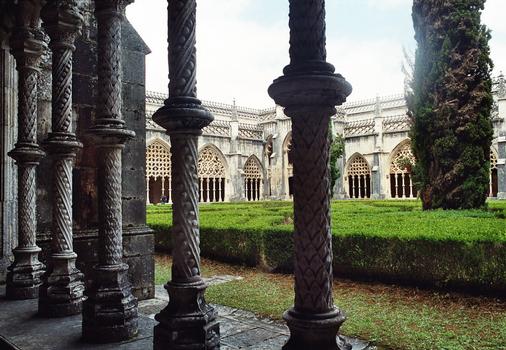 Le cloître royaldu monastère dominicain de Batalha