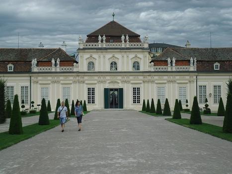 La façade du Belvédère inférieur, vue depuis les jardins du Belvédère