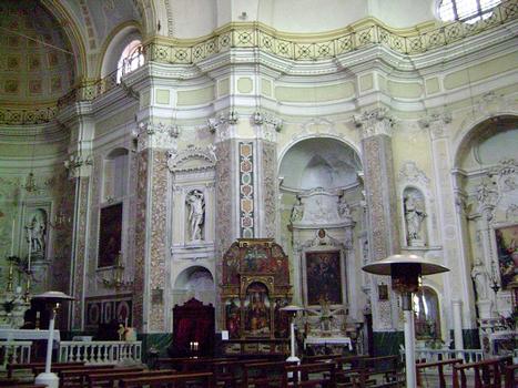 L'église Saints-Pierre-et-Paul (San Pietro e Paolo) à Ceriana, au nord de San Remo (Ligurie)
