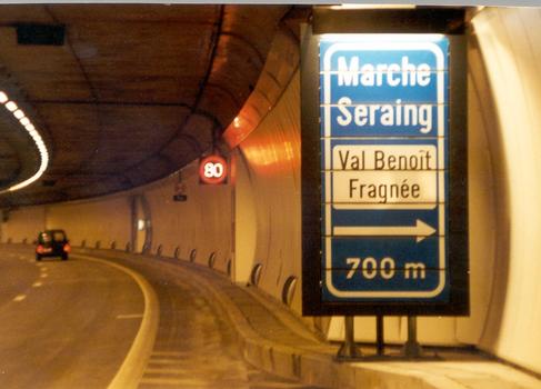 Signs inside the Tunnel de Cointe