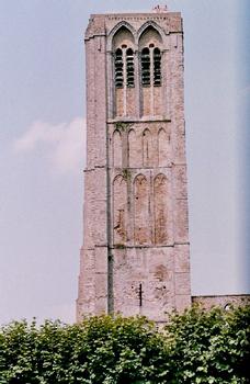 La tour de l'église Notre-Dame (14e siècle) de Damme (Flandre occidentale)