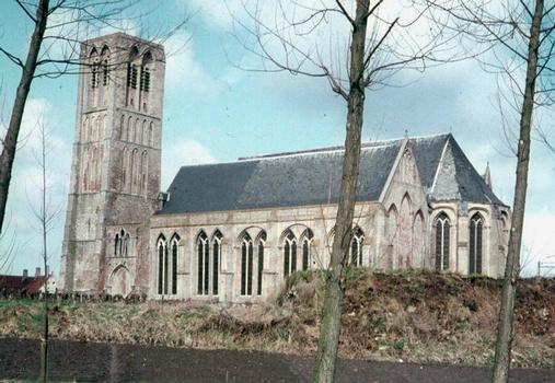 L'église Notre-Dame, de style gothique scaldien du 14e siècle, de Damme (Flandre occidentale)