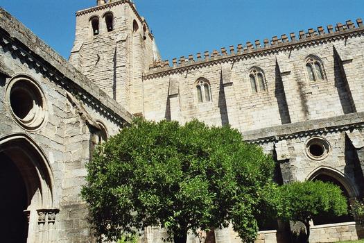 La cathédrale (Sé) d'Evora