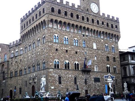 Le palazzo vecchio, à Florence, siège de l'administration de la ville au moyen âge