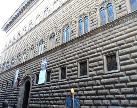 Le palais Strozzi, à Florence